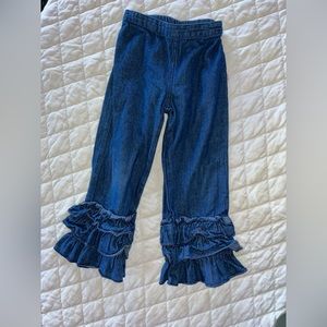 Ruffle pants